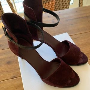 Beautiful suede heels by Vince!!